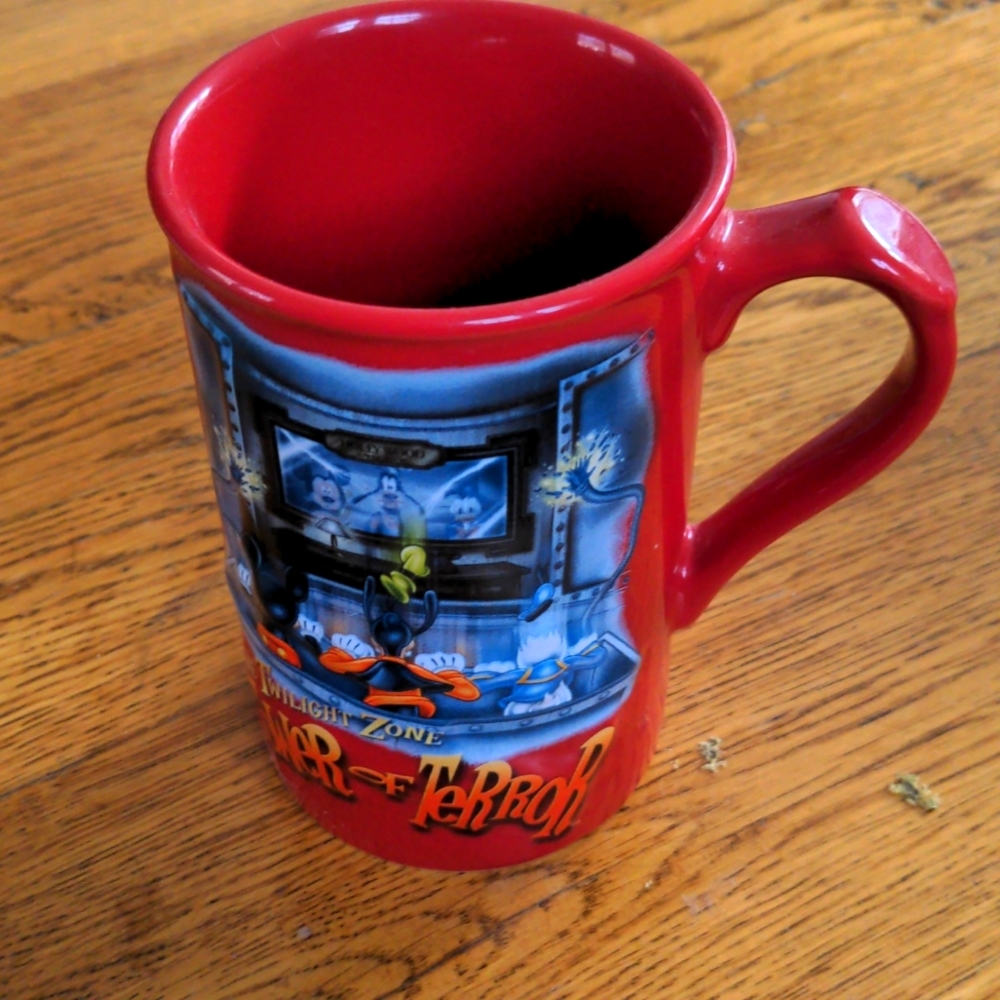 Disney Tower of Terror 6" high coffee mug